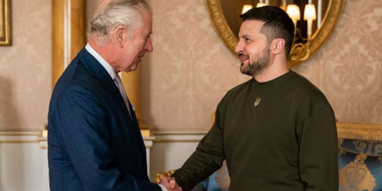 Zelenski Kralla görüşdü