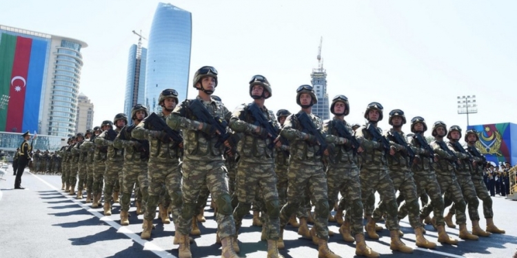 Azərbaycanda bu şəxslərin hərbi xidmət müddəti AZALDILDI