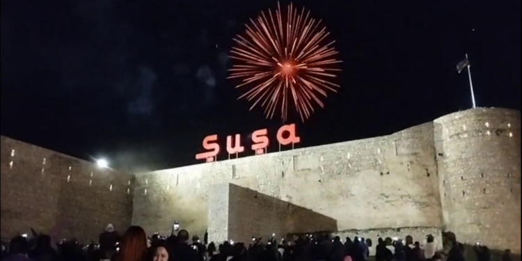 Şuşada Zəfər Günü atəşfəşanlıqla qeyd olunub - VİDEO