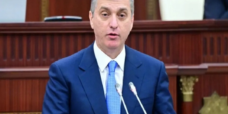 Hesablama Palatası sədrinin milyonçu qayınatasını belə aldadıblar - 2,5 milyonluq maxinasiya