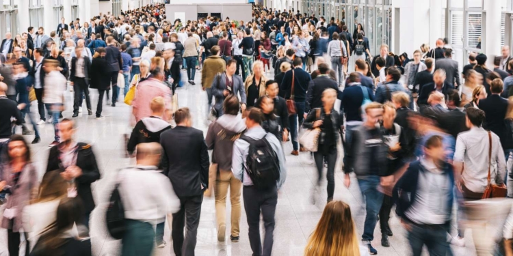 Aşağı gəlirli şəxslərlə bağlı QƏRAR - 3 il ərzində...