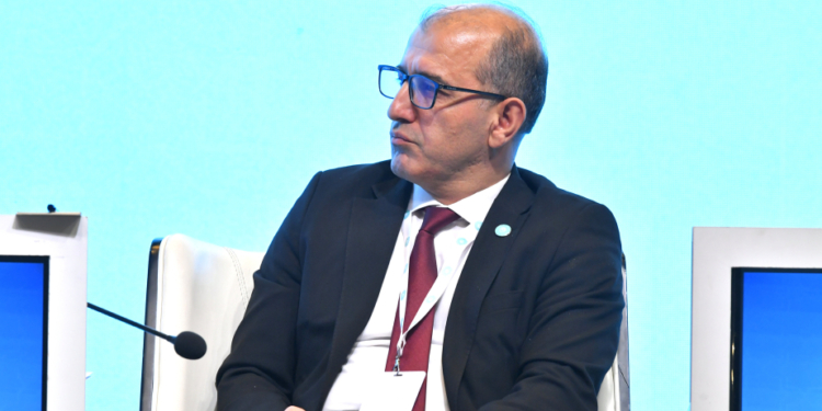 Alptekin Cihangir İşbilir: Türk dövlətlərinin vahid məlumat bazasının olmaması təəssüf doğurur