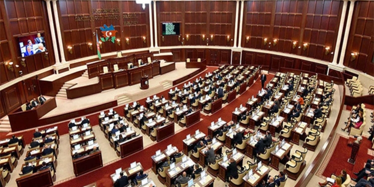 Prezident tələb etdi: Milli Məclis toplanır