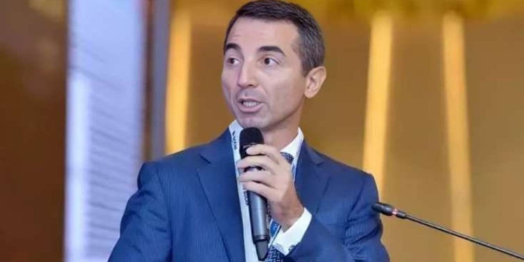 "Söyüş blogerləri"nin sponsoru Adnan imiş - Sensasion iddia