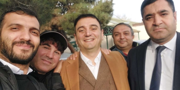 Əziz Orucov azadlığa çıxdı – FOTOLAR
