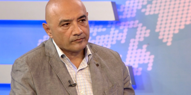 "Ukrayna-Rusiya gərginliyinin mənbəyi Aİ və Britaniyadır" - Politoloq