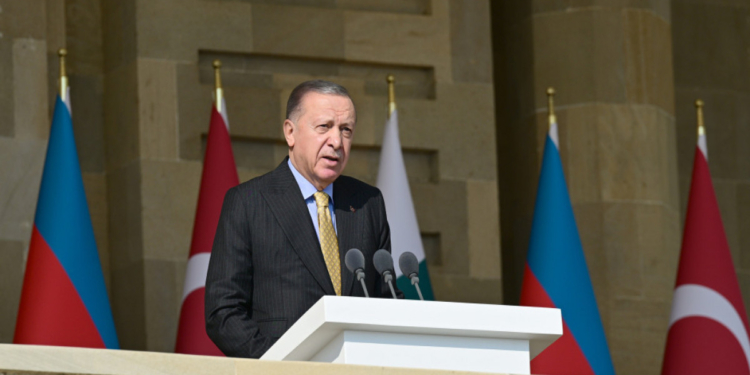 "Zəfər Gününün 5-ci ildönümündə Azərbaycanda olmaqdan xoşbəxtəm" - Ərdoğan