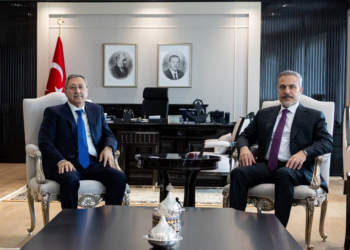 Xələf Xələfov Hakan Fidanla regional məsələləri müzakirə edib