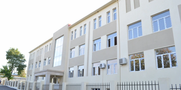 Müəllimləri təhqir edən direktorun yerinə təyinat oldu