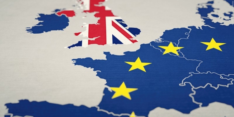 AK Britaniya ilə müdafiə sazişi İMZALAMAYACAQ 