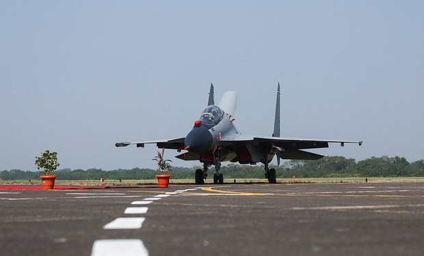 Su-30-lar Fransaya gəlib