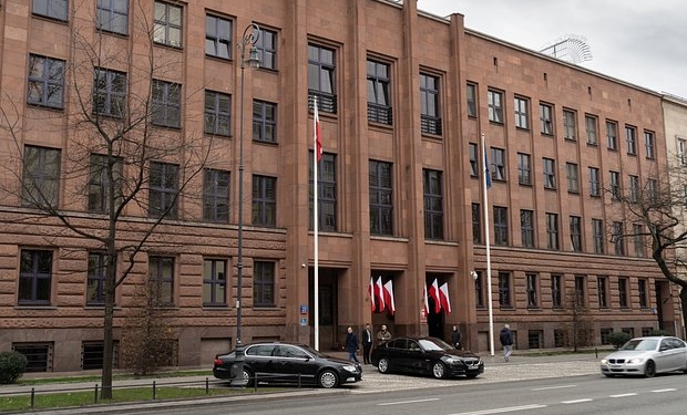 Polşa XİN-dən Rusiyadakı Baş Konsulluğun bağlanmasına REAKSİYA
