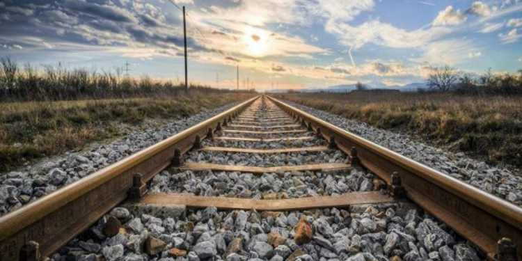 İrəvan və Vaşinqton Azərbaycanı Naxçıvanla birləşdirəcək dəmir yolunun tikintisini müzakirə edir