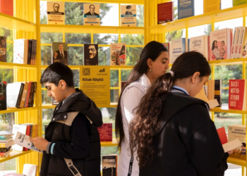 “AzerGold”un təşəbbüsü ilə Göygöldə interaktiv kitab köşkü istifadəyə verilib