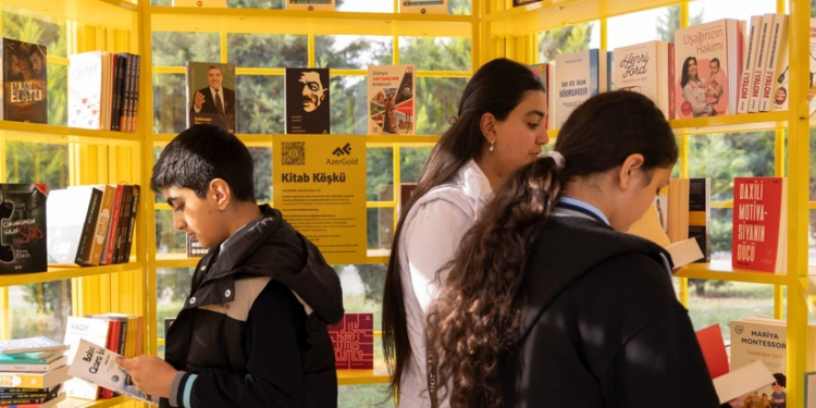"AzerGold"un təşəbbüsü ilə Göygöldə interaktiv kitab köşkü istifadəyə verilib