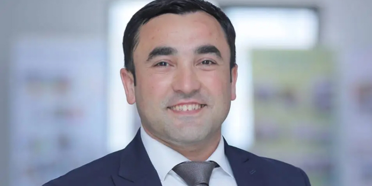 Müdir müavini vəzifəsindən çıxdı, baş mütəxəssis təyin olundu