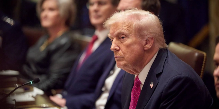 ABŞ prezidenti nüvə sınaqları keçirəcəyini təsdiqlədi