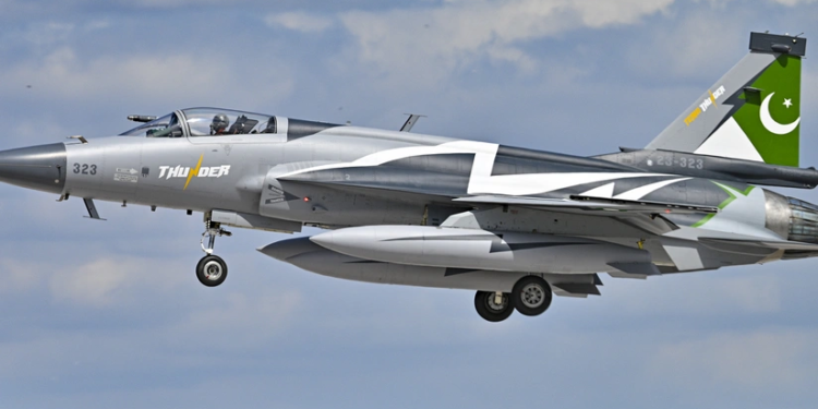 Pakistanın "JF-17 Thunder" qırıcıları Bakıdakı hərbi paradda iştirak edəcək