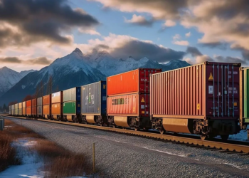 İran Naxçıvandan Ermənistana dəmir yolu ilə yük göndərməyə çalışır