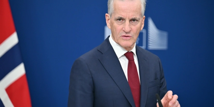 İsrail Norveç Baş nazirinin səfərinə icazə verməyib