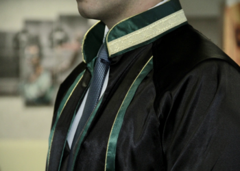 Vəkillərin fəaliyyəti ilə bağlı qanunvericiliyə çoxsaylı dəyişikliklər təsdiqləndi