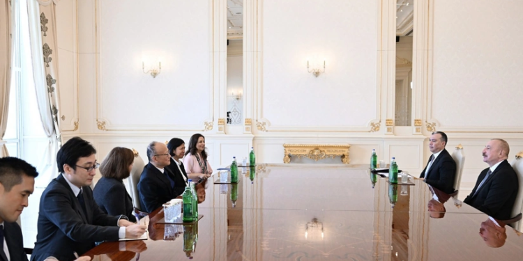 Prezident qəbul keçirdi - FOTOLAR