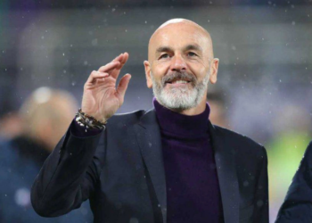 “Fiorentina” Stefano Pioli ilə yolları ayırdı