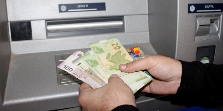 Naxçıvanda pensiyalar ödənildi