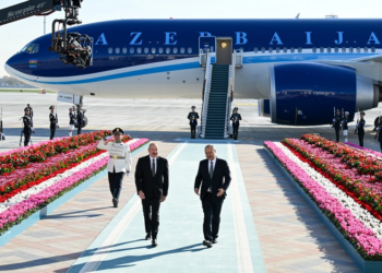 İlham Əliyev Özbəkistanda səfərdədir – FOTOLAR