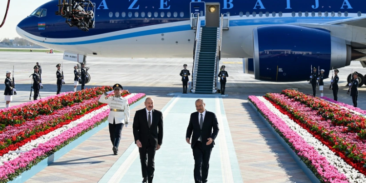 İlham Əliyev Özbəkistanda səfərdədir - FOTOLAR