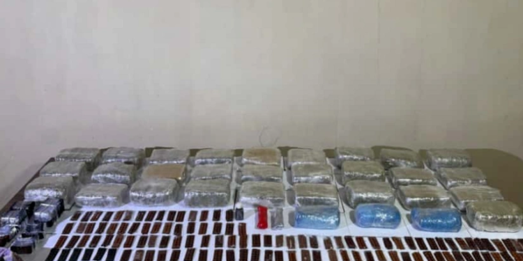 İrandan Azərbaycana PUA ilə 33 kiloqramdan çox narkotikin keçirilməsinin qarşısı alınıb