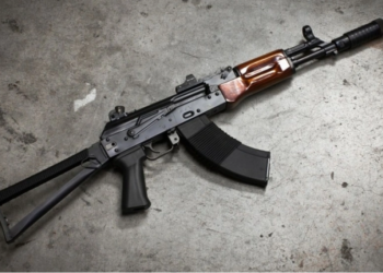 Sumqayıtda “Kalaşnikov” avtomatı tapılıb