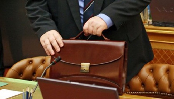 İcra başçılarına qadağa qoyuldu: Bundan sonra...