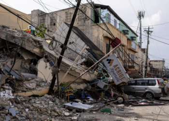 Filippin sahillərində 5,7 maqnitudalı zəlzələ baş verib