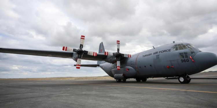 Türkiyədə C-130 təyyarələrinin uçuşu dayandırıldı