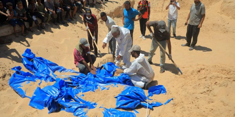 İsrail daha 15 fələstinlinin meyitini Qəzzaya qaytarıb