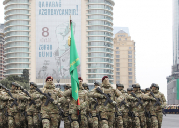 Parad niyə saat 1-də başlayacaq?