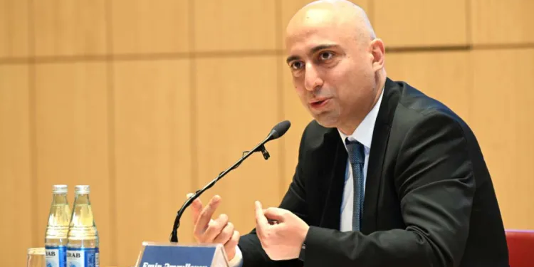 Tam ştatlı müəllimlərin maaşı bu qədər olacaq