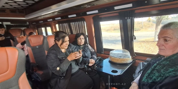 Ağdərənin Həsənriz kəndinə növbəti köç karvanı yola salınıb