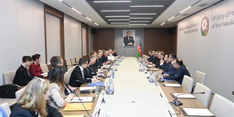 Ceyhun Bayramov NATO nümayəndə heyəti ilə görüşüb