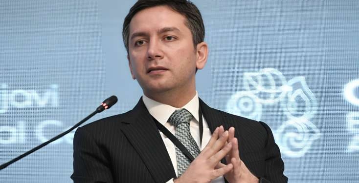 Nazir müavininə ağır itki