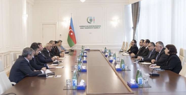 İctimai Şuranın ilk iclası keçirildi