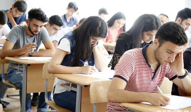 Buraxılış imtahanları apreldə keçirilə bilər? - DİM sədrindən CAVAB