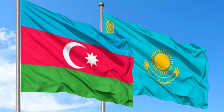Azərbaycan və Qazaxıstan arasında 4 sənəd təsdiqlənib
