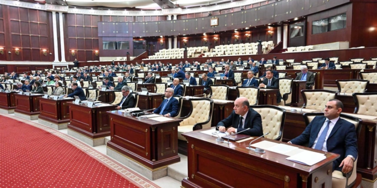 Deputatlar İlham Əliyevin amnistiya elan edilməsi təşəbbüsünü dəstəkləyib