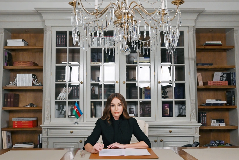 Mehriban Əliyeva Heydər Əliyevin anım günü ilə bağlı paylaşım etdi – FOTO