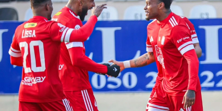 "Zirə"nin heyətində 100-cü oyununu keçirdi