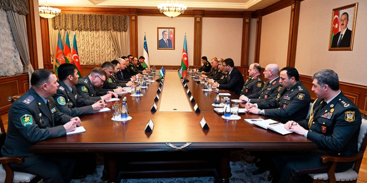 Azərbaycan və Özbəkistan arasında hərbi əməkdaşlıq planı imzalanıb