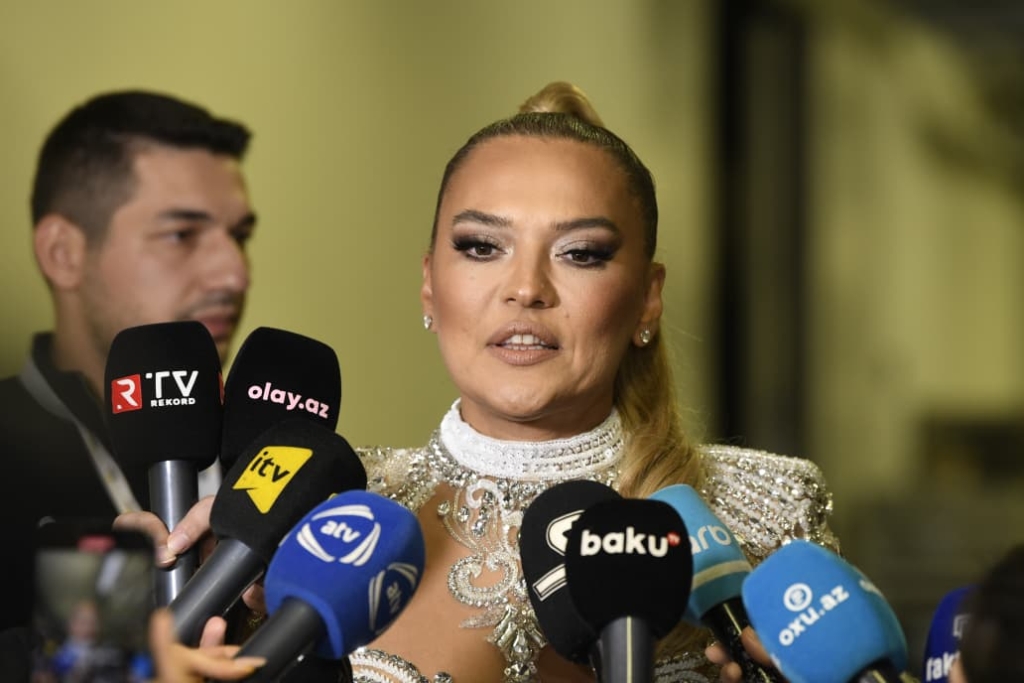 Eyyub Hüseynzadənin təşkilatçılığı ilə möhtəşəm, coşqu və enerji dolu Demet Akalın konserti - VİDEO - FOTOLAR