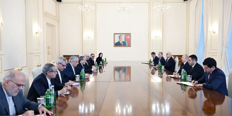İlham Əliyev İranın xarici işlər nazirini qəbul edib - FOTOLAR